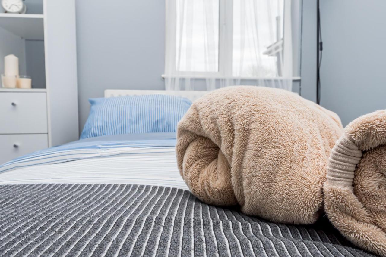 Shirley House 2, Self Catering Guest House, Self Check In, Smart Locks, 10 Min Walk To Southampton General, Aspire And Princess Anne Hospitals, Access To Fully Equipped Kitchen, Excellent Transport Links, Ideal For Longer Stays And Hospital Shifts Buitenkant foto